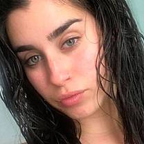 LAUREN JAUREGUI GERA POLÊMICA AO ATACAR A IGREJA CATÓLICA 