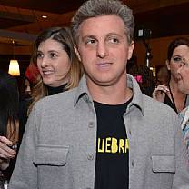 Em programa de TV, Luciano Huck não descarta candidatura no futuro