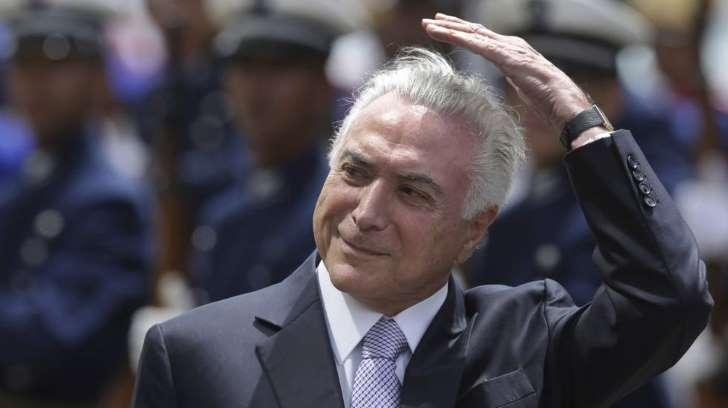 Apesar de impopularidade recorde, Temer estuda lançar sua candidatura