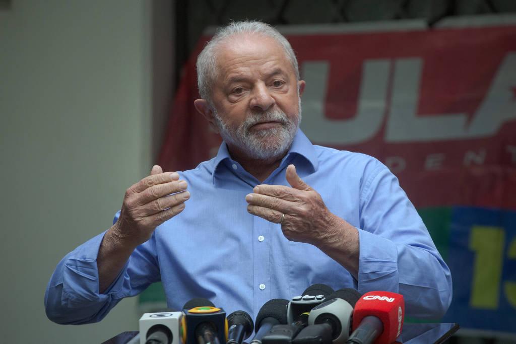 Luiz Inácio Lula da Silva é eleito presidente da República